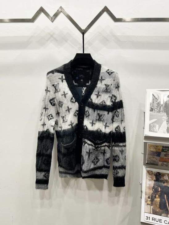Picture of Louis Vuitton Sweaters _SKULVS-LqqtxQ07647169